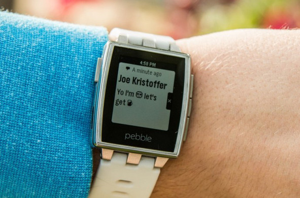 Pebble Users Can Now Use Emojis